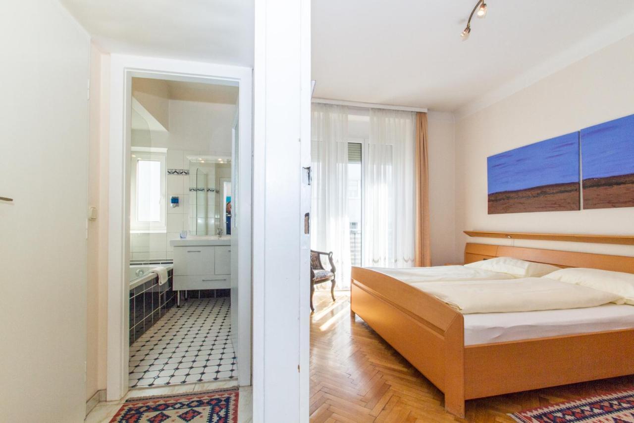 - Cav Aparthotel Wien